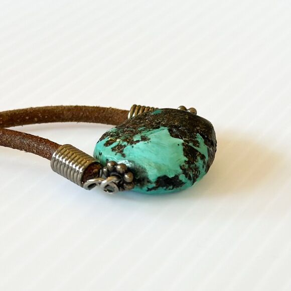 Vintage Boho Turquoise Nugget Bracelet w/ Sterling Beads • Leather Western Style - Picture 2 of 5